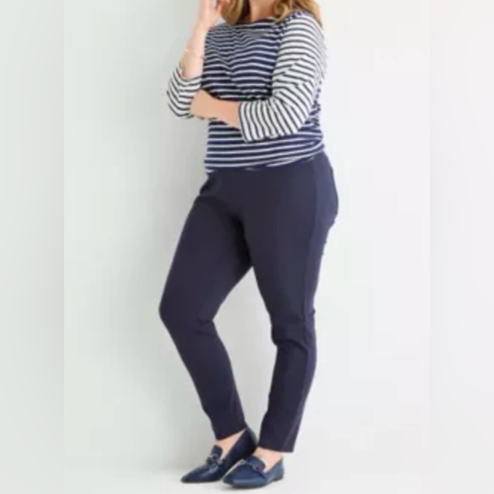 St. John's Bay Womens Plus Comfort Stretch Pull
On Leggings - Picture 5 of 7